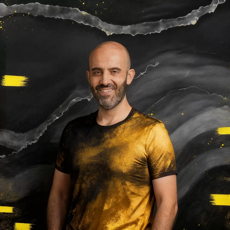 raul escudero la tozuda